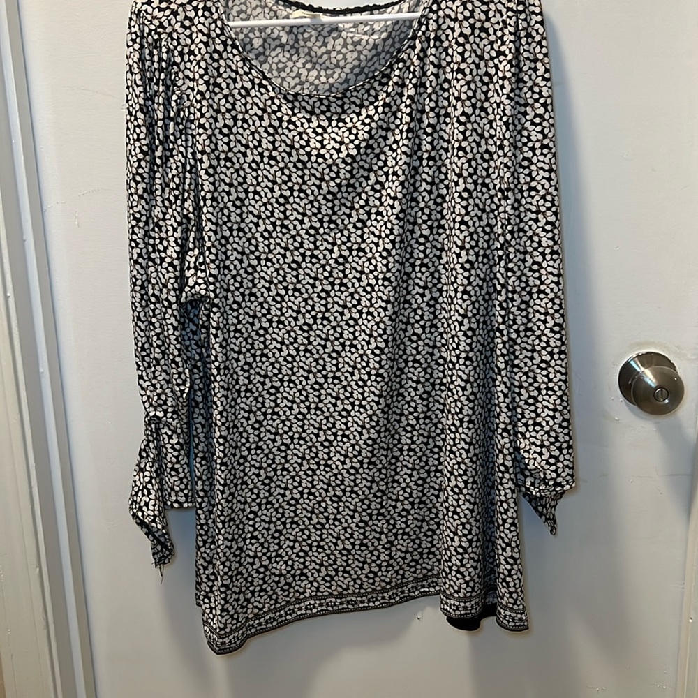 Woman’s dress shirt JH-C